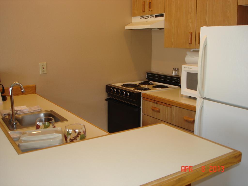 Quality Inn & Suites Silverdale Bangor-Keyport Exteriör bild