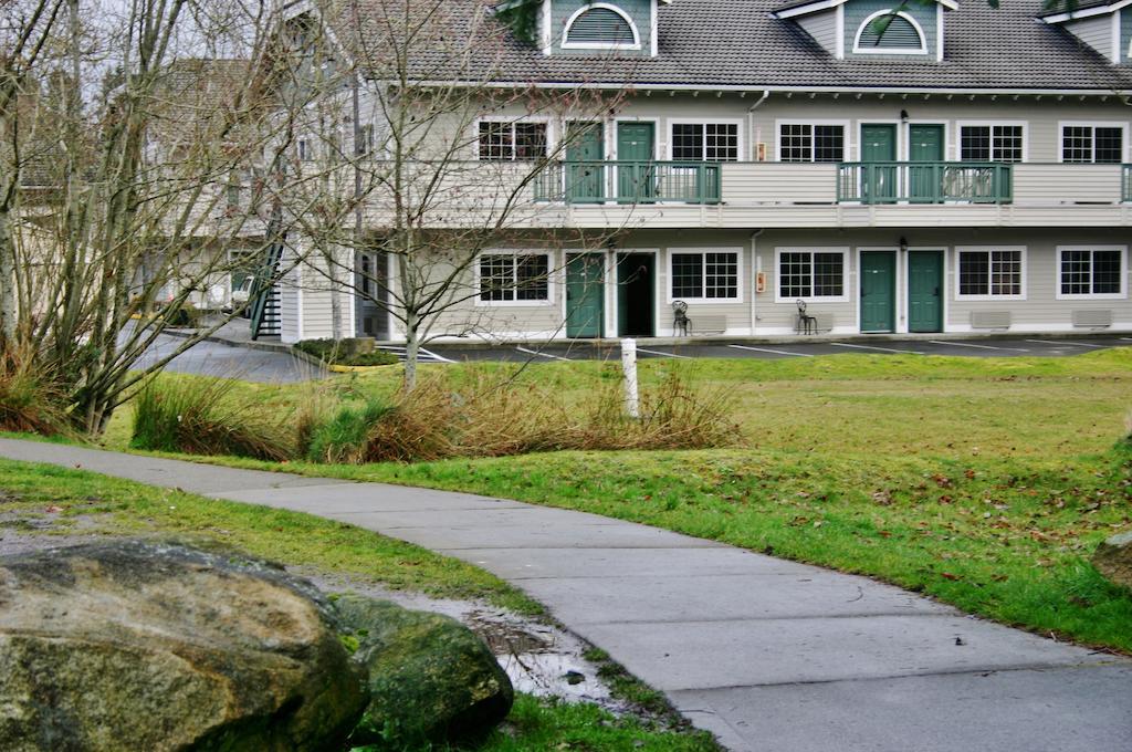 Quality Inn & Suites Silverdale Bangor-Keyport Exteriör bild