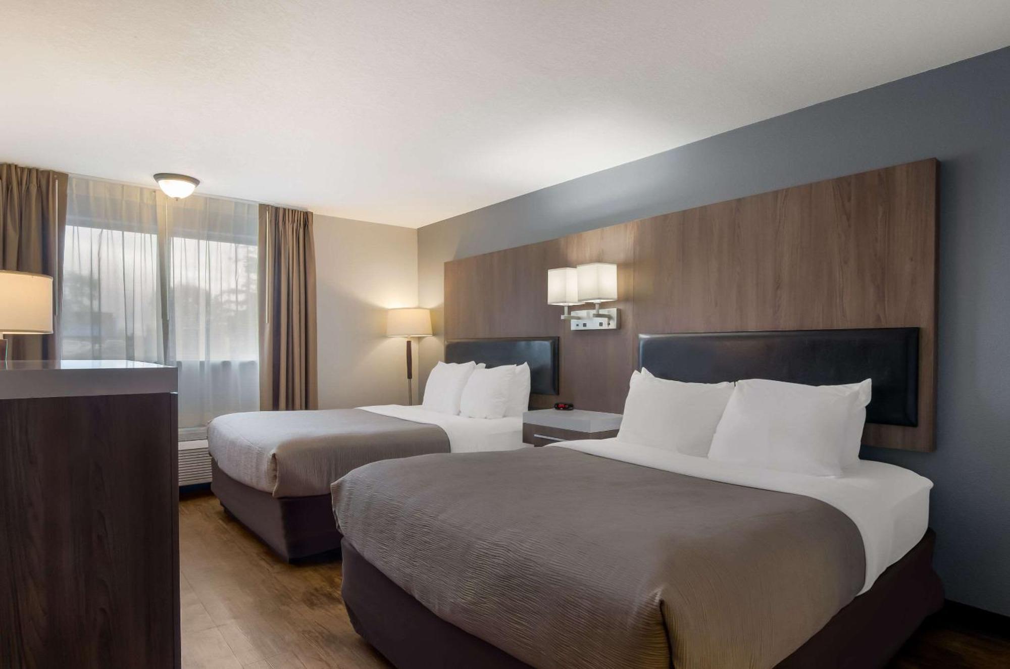 Quality Inn & Suites Silverdale Bangor-Keyport Exteriör bild