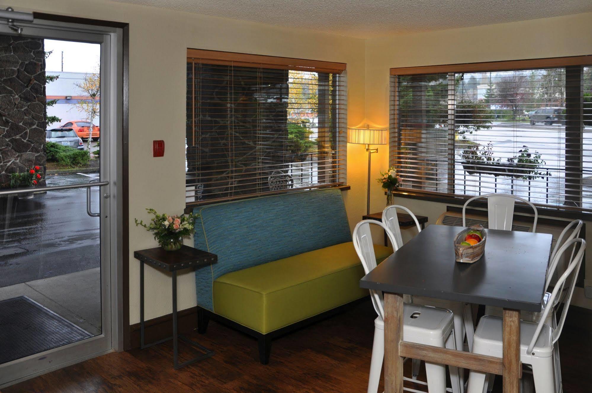 Quality Inn & Suites Silverdale Bangor-Keyport Exteriör bild